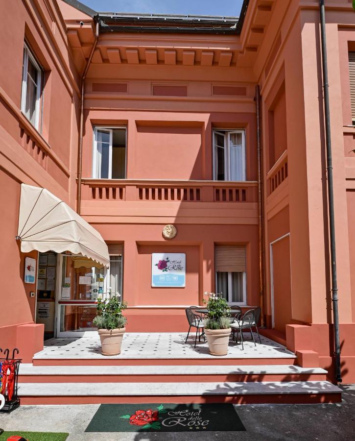 Hotel Delle Rose San Bartolomeo Al Mare Exterior photo